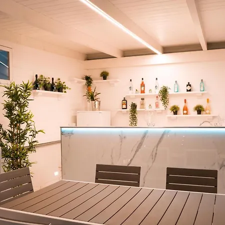 Apartmán & Rooftop - Sky